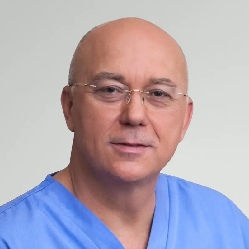 Dr. Regényi Péter