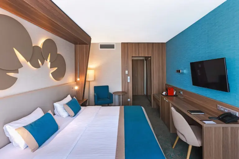 Hotel Európa Fit****superior, Hévíz – szobák és lakosztályok